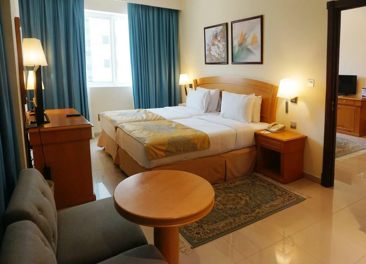 Golden Tulip Sharjah Aparthotel