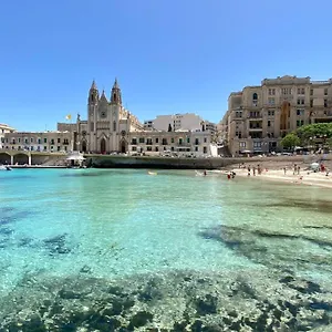 Bay Hotel Saint Julian's