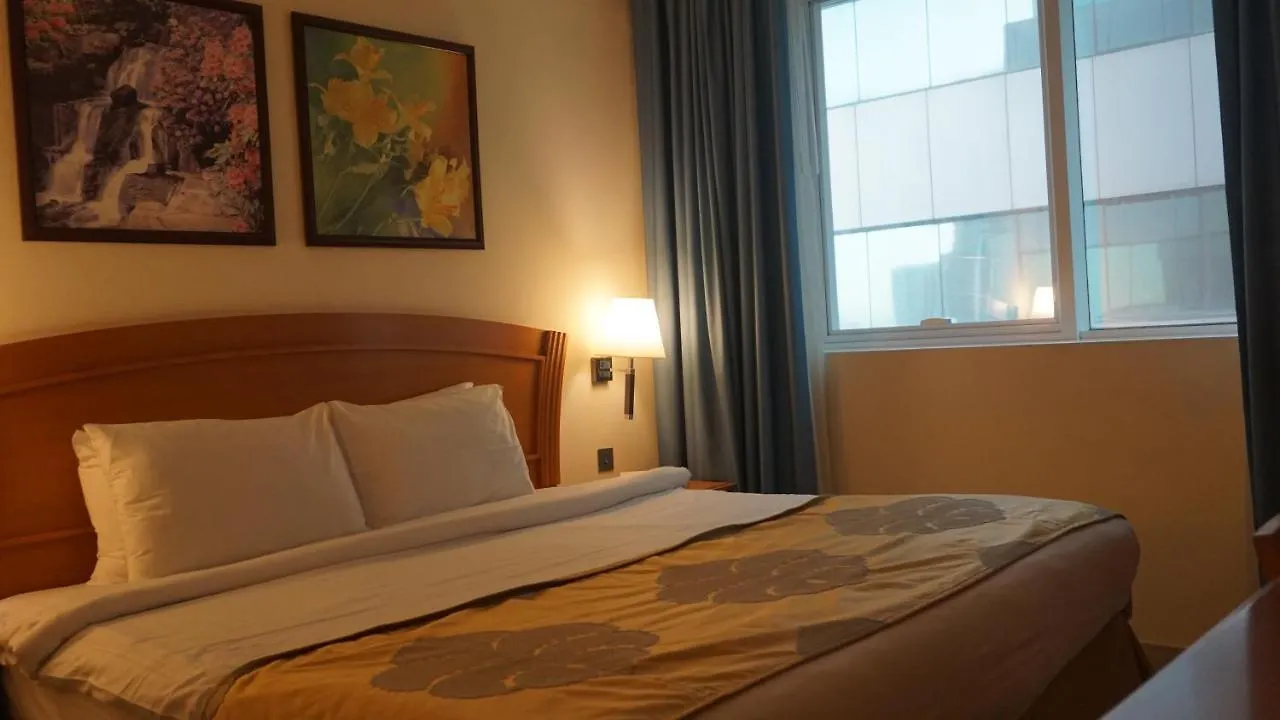 Aparthotel Golden Tulip Sharjah 4*,  Emiratos Árabes Unidos