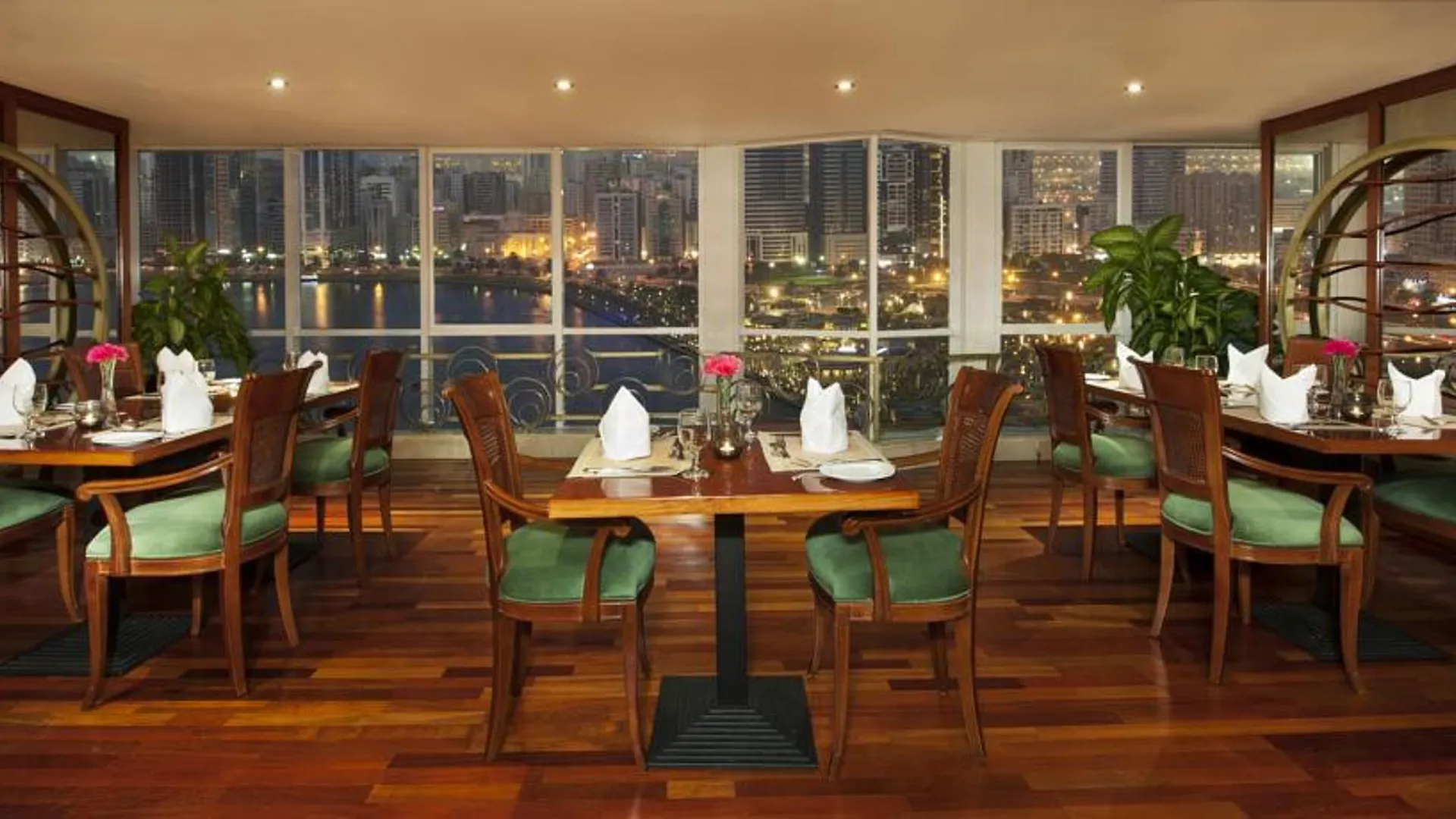 Golden Tulip Sharjah Aparthotel 4*,  United Arab Emirates
