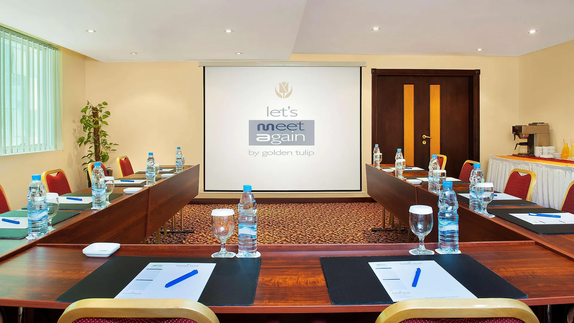 Golden Tulip Sharjah Aparthotel