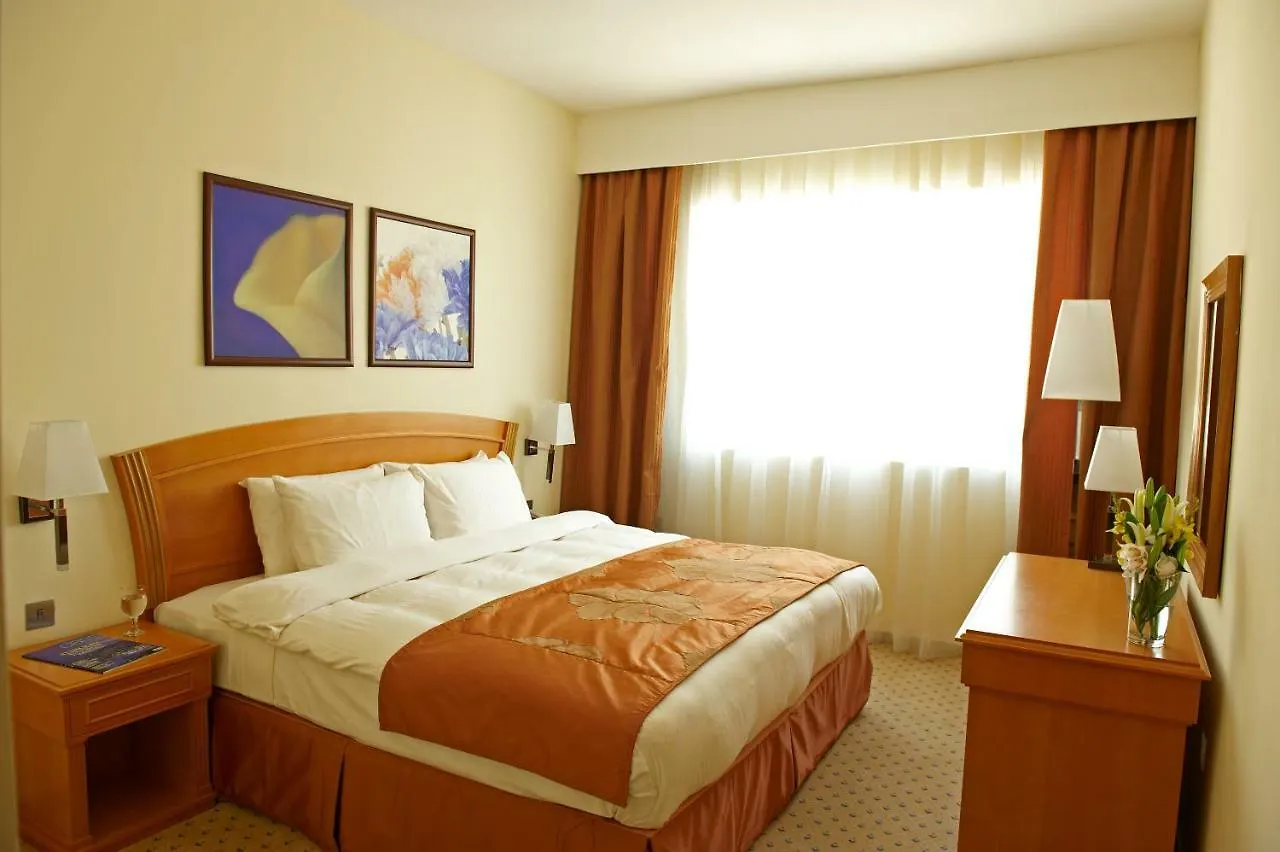 ****  Golden Tulip Sharjah Aparthotel United Arab Emirates