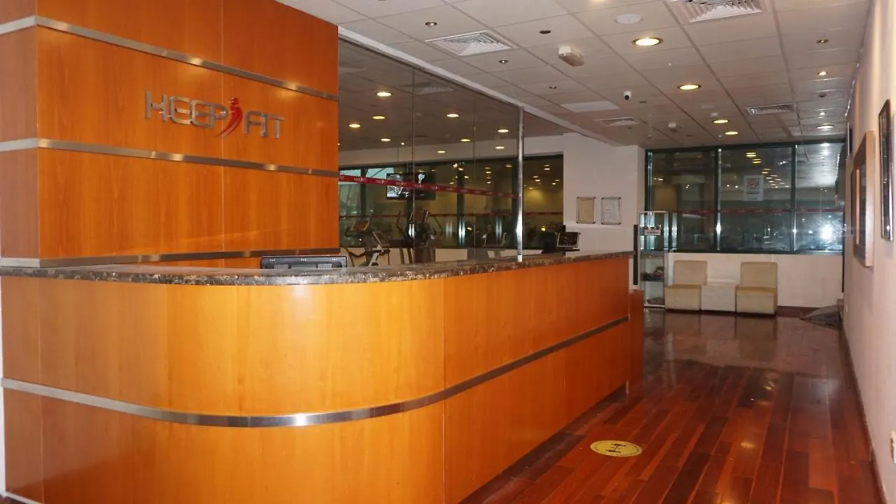 Golden Tulip Sharjah 아파트 호텔 아랍에미리트