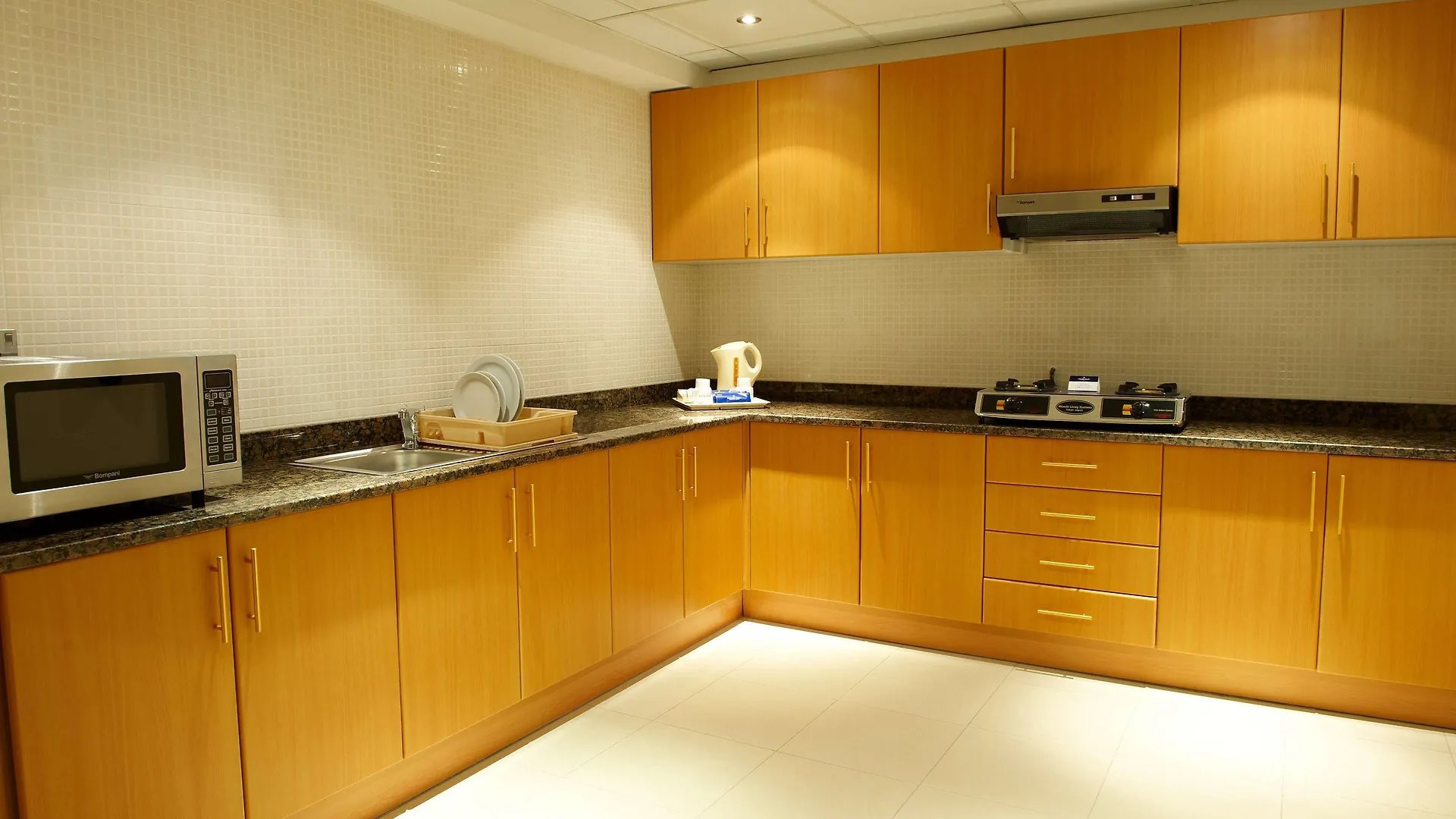 Golden Tulip Sharjah Aparthotel